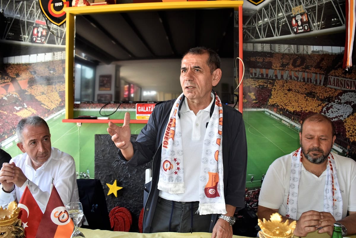 dursun özbek, dursun özbek açıklama, dursun özbek yağmurluk, dursun özbek gökmen özdenak, galatasaray