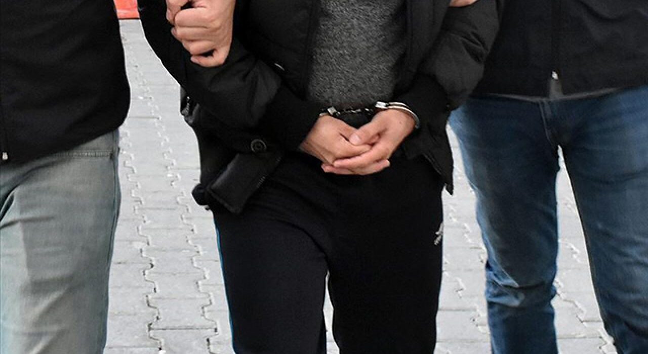 Menteşe'de bıçaklı kavga