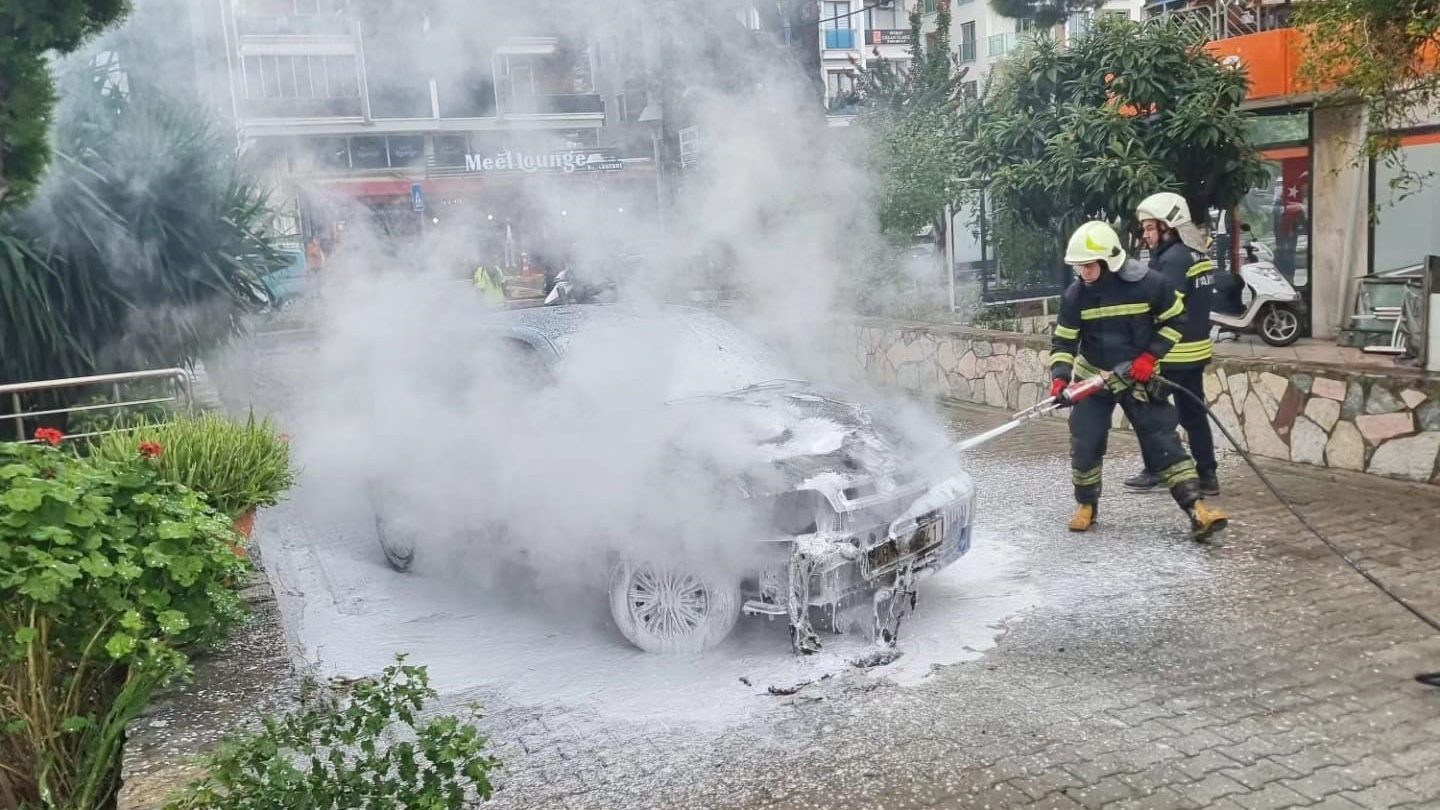 milas otomobil yangın 