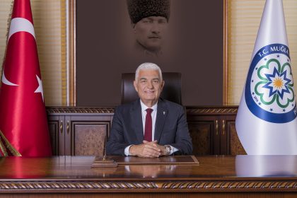 Osman Gürün 24 Kasım Öğretmenler Günü mesajı