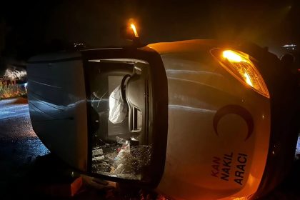 Milas’ta bir aracın Kızılay aracına çarptığı kaza