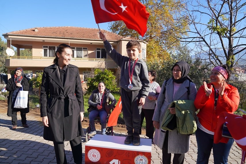 seydikemer koşu Büyük atatürk koşusu seydikemer atatürk koşusu
