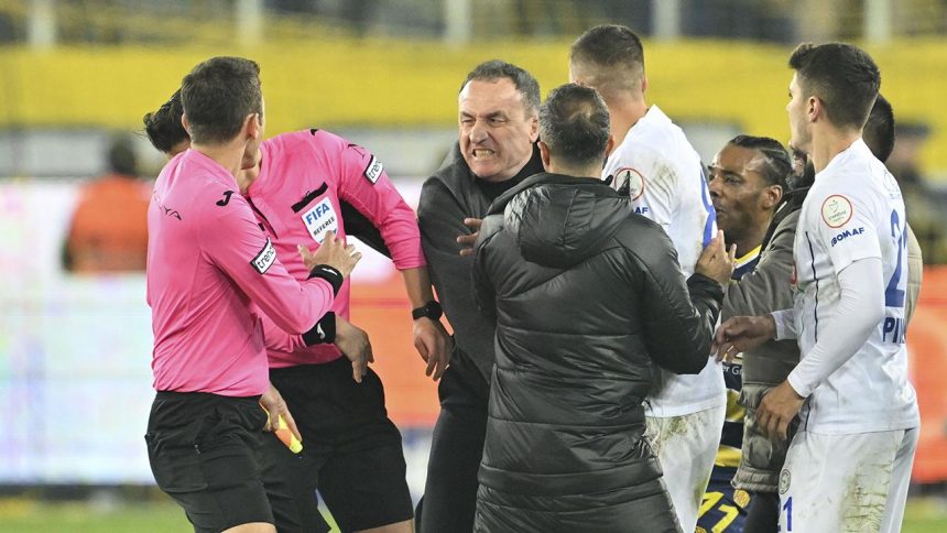 İsmet Taşdemir