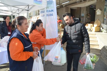 marmaris turunç marmaris belediyesi turunç dağıttı