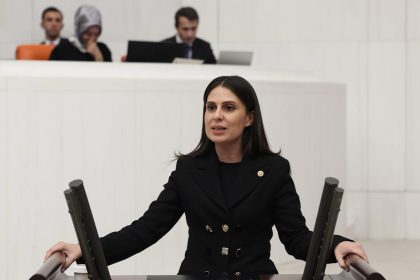 Gizem Özcan arıcılık, gizem özcan arıcılık kanun, özcan arıcılık kanun teklifi, chp'li gizem özcan'dan, gizem özcan,