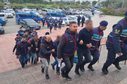 bodrum'da buzağı satıcılarına saldırı, bodrum buzağı hırsızları, Bodrum’da buzağı satıcılarına silahlı, Bodrum'a 16 buzağı satmak, Muğla’nın Bodrum ilçesine,