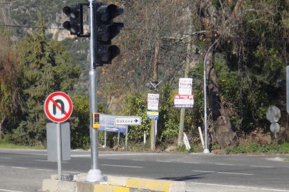 muğla gökova kavşağı, ula gökova kavşağı, Gökova Mahallesi'ndeki kavşakta,