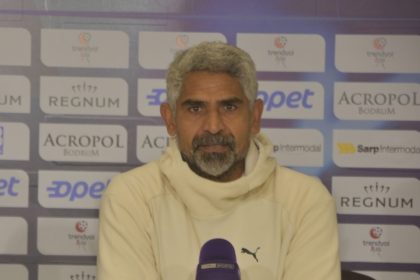 ismet taşdemir, bodrum fk, ismet taşdemir basın toplantısı, ismet taşdemir basın toplantısında, bodrum fk teknik direktörü