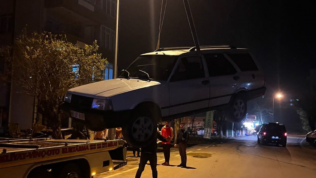 milas kaza, milas trafik kazası, muğla milas kaza, muğla milas trafik kazası, milas'ta ani manevra yapan, milas ani manevra