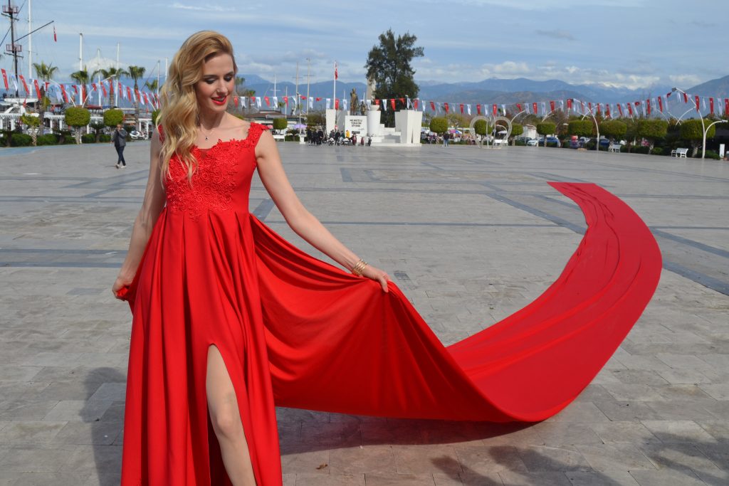 fethiye gelinlik 100 metre wilma elles