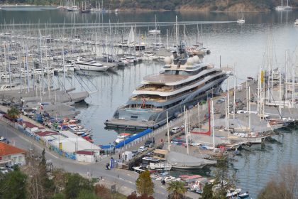 jeff bezos fethiye fethiye yat mega yat flying fox