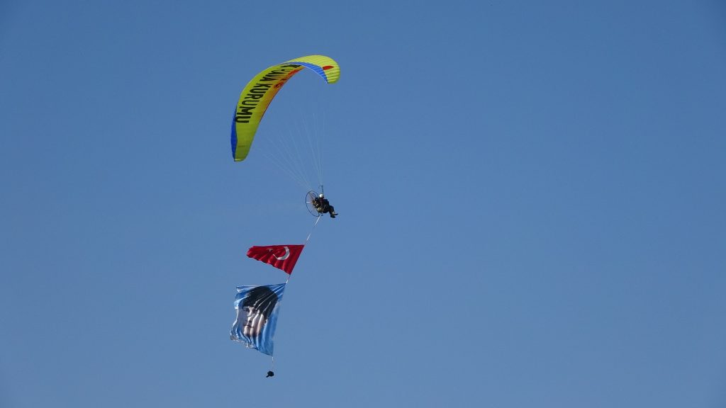 Şehit Fethi Bey şehit fethi bey anma solotürk fethiye thk paramotor fethiye