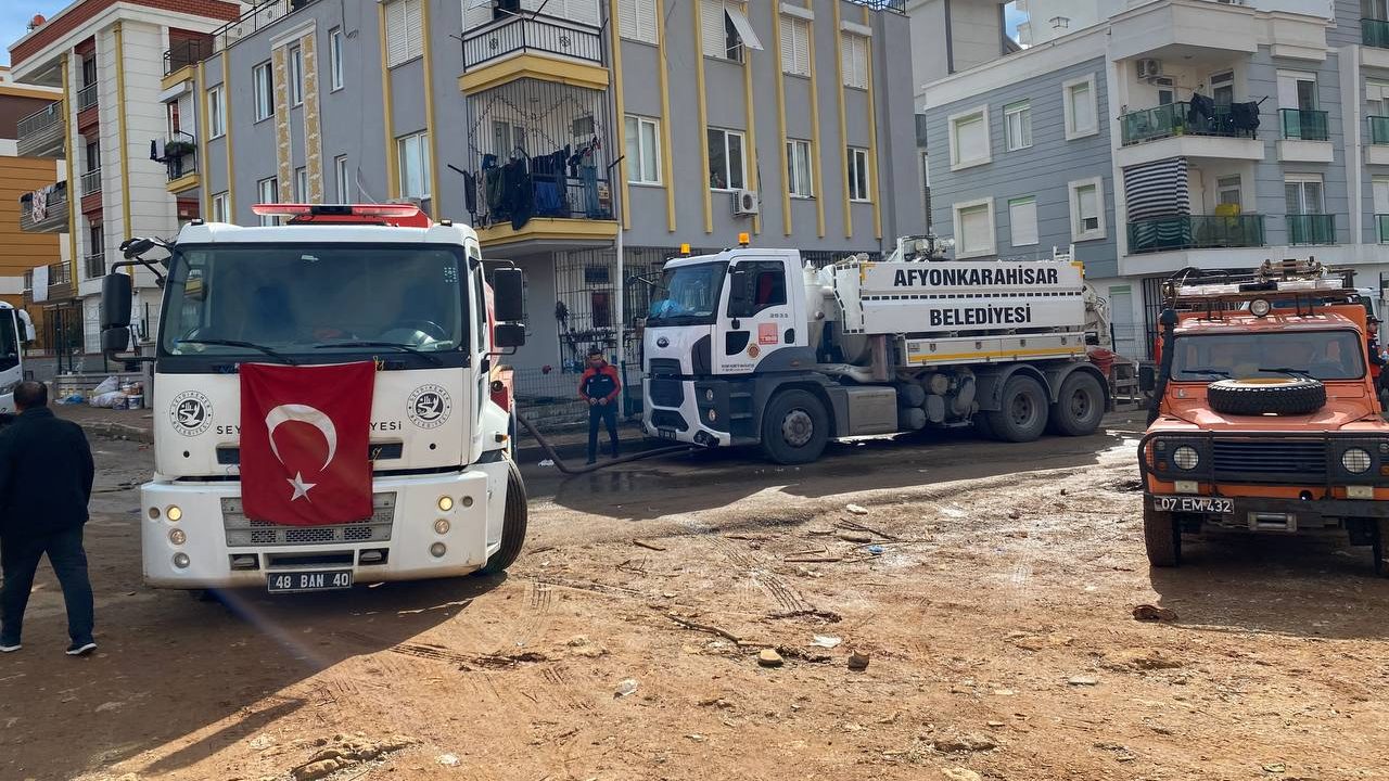 Önder Akdenizli, Seydikemer Belediye Başkanı, Antalya'da yaşanan sel,