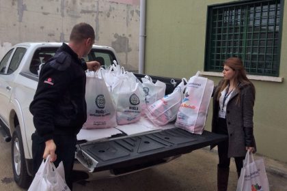 Muğla'da cezaevindeki kadınlara, cezaevlerindeki kadınlara hijyen paketi, Muğla'da Mor Yaşam Projesi, Muğla Büyükşehir Belediyesi cezaevlerindeki