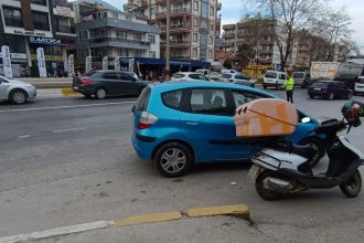 milas kaza, Milas'ta yolun karşısına geçmeye, Milas otomobilin çarptığı yurttaş