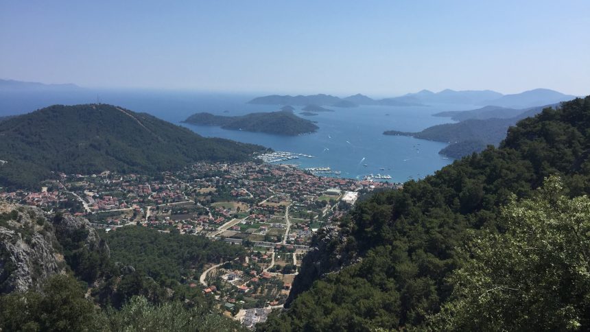 Göcek Halk Meclisi belediye adaylarından, belediye başkan adaylarından taleplerini