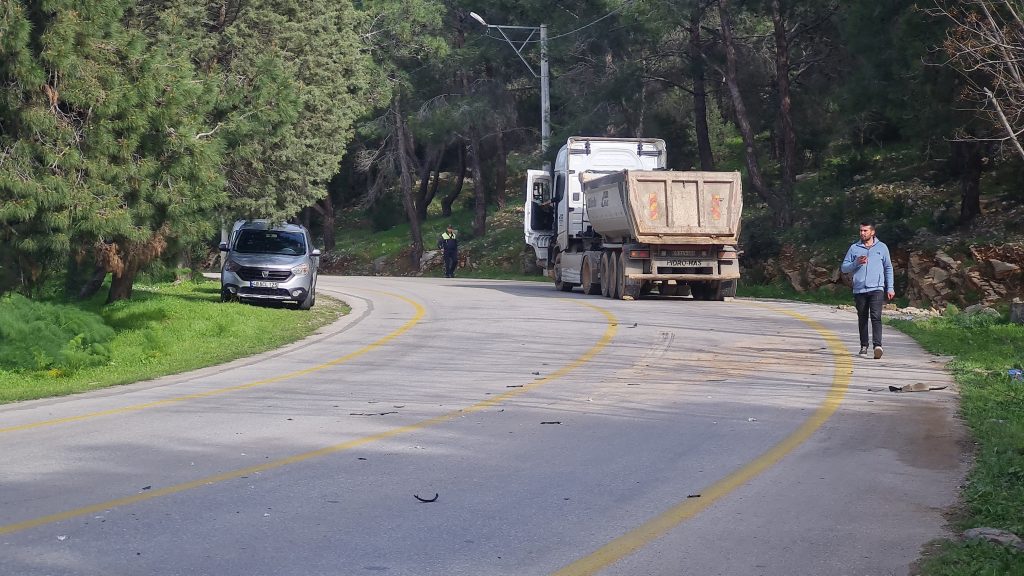bodrum trafik kazası bodrum motosiklet kazası bodrum tıra çarpan motosiklet bodrum kaza