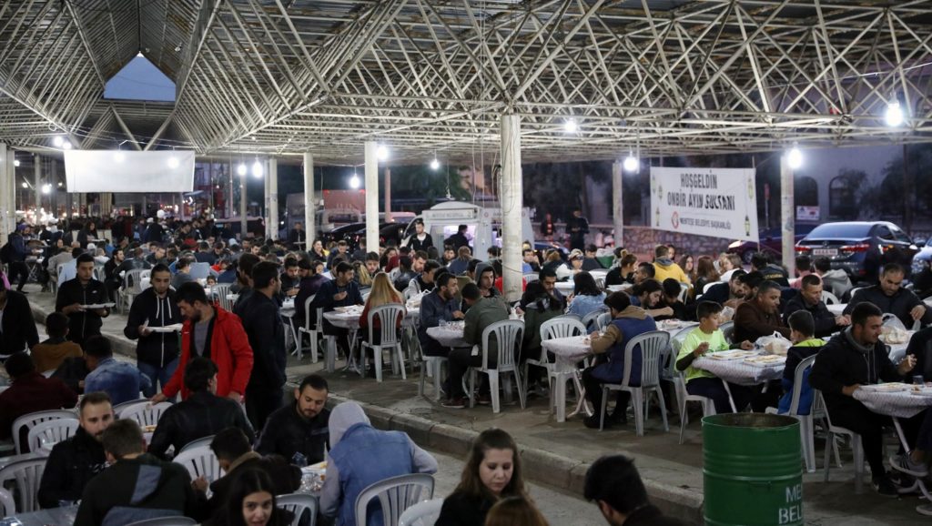 menteşe belediyesi iftar çadırı muğla 