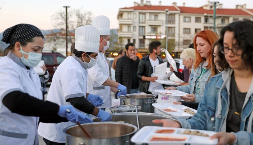 menteşe belediyesi iftar çadırı muğla