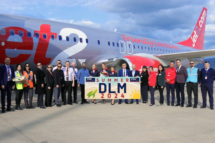 Dalaman havalimanı tören turist karşılama