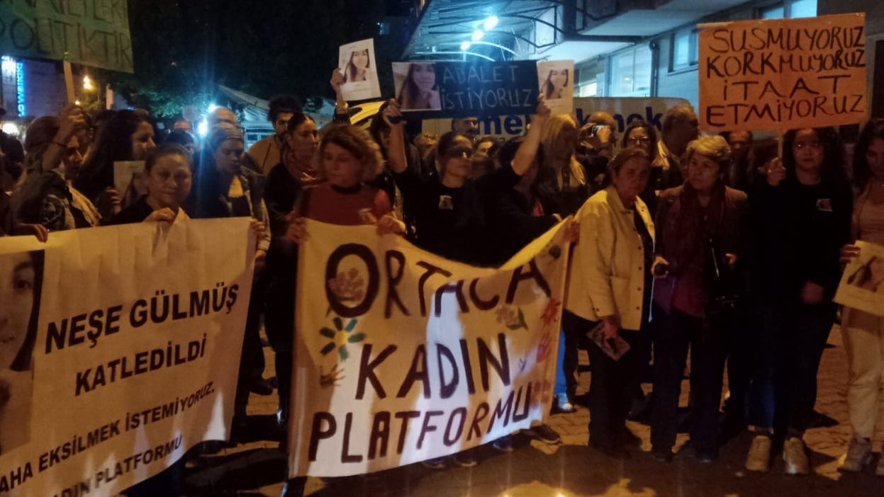 Ortaca Kadın Platformu, Evli olduğu erkek tarafından sokak ortasında vurularak öldürülen, Neşe Gülmüş