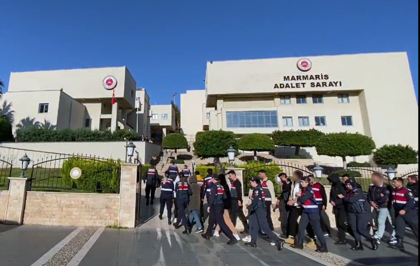 Marmaris'te "Çetibeli" suç örgütüne, Marmaris'te yurttaşların arazilerini