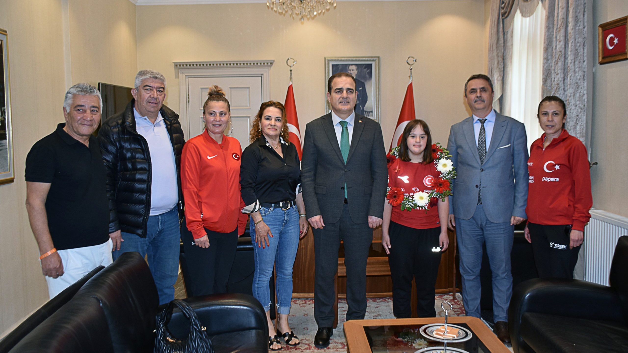 Köyceğizli yüzücü Elif Oral