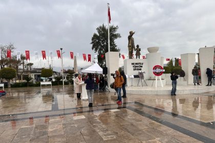 fkdd 8 mart nilüfer yılmaz fethiye kadın danışma ve dayanışma 8 mart fethiye tören