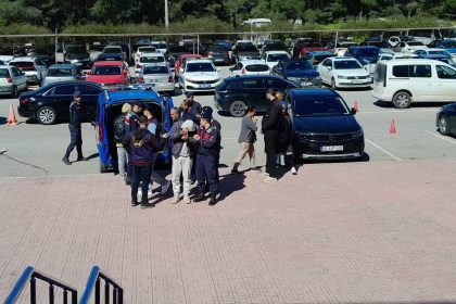 Bodrum'da göçmen kaçakçılığı operasyonu, Bodrum ilçesinde gerçekleştirilen operasyonda