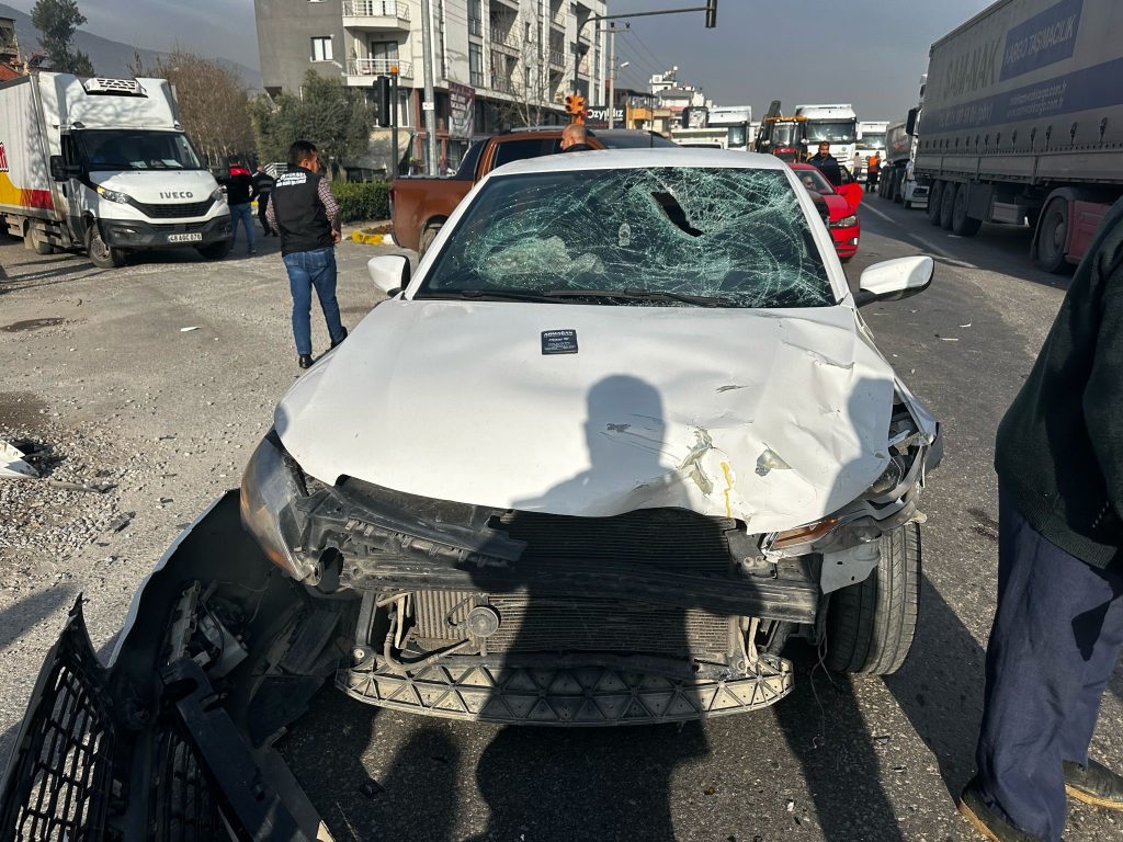 Milas'taki kazada, Milas otomobil ile motosikletin çarpıştığı