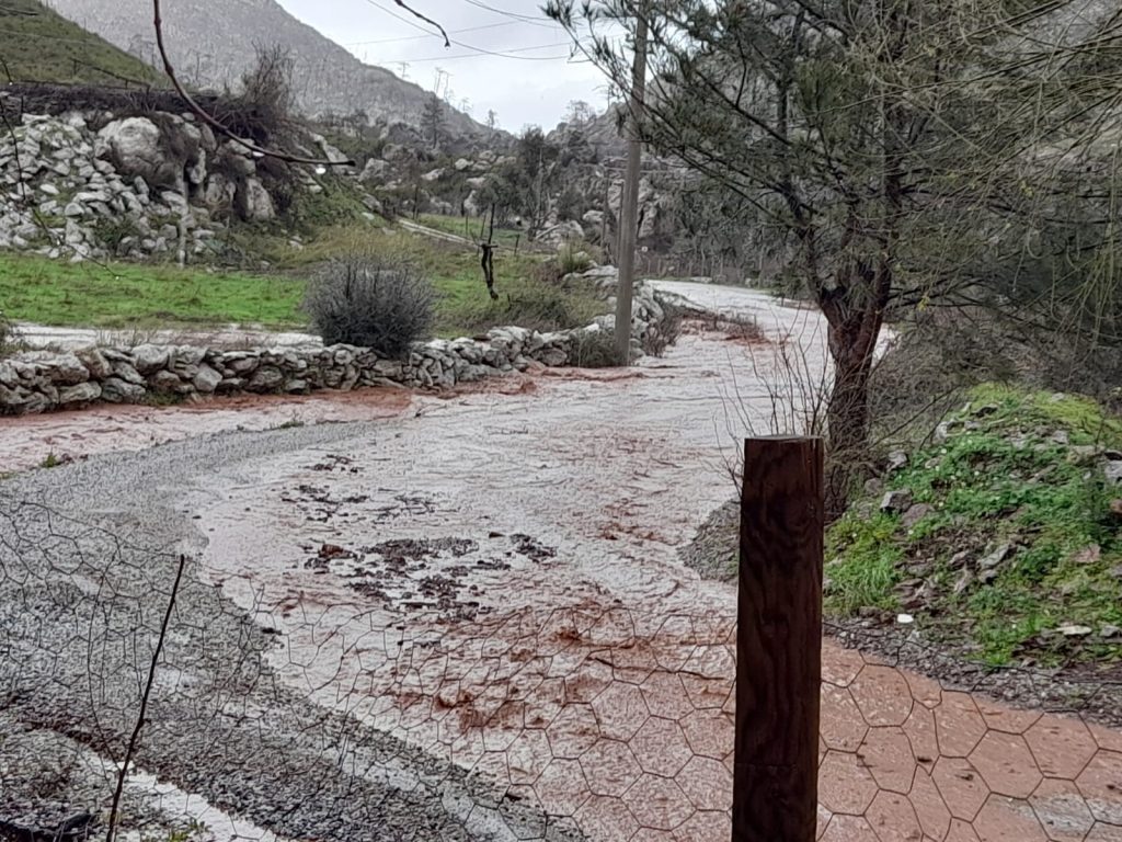 Marmaris'te şiddetli fırtına, Marmaris şiddetli lodos, yerini sağanak yağışa