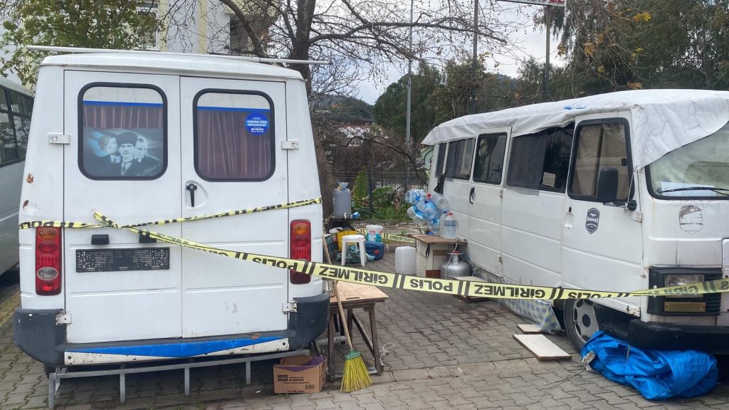 Marmaris'te minibüste yaşayan, Marmaris'te 78 yaşındaki yurttaşın, Marmaris cansız bedeni
