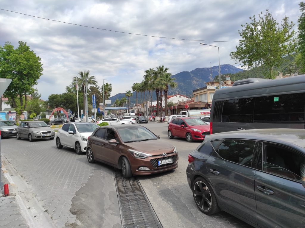 Fethiye bayram yoğunluğu trafik trafiği