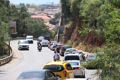 Ölüdeniz trafik araç kuyruğu üç kilometre