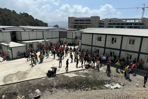 Fethiye'de konteyner yangını ihmal iddiası Fethiye yangın Liberti Fabay Otel yangını