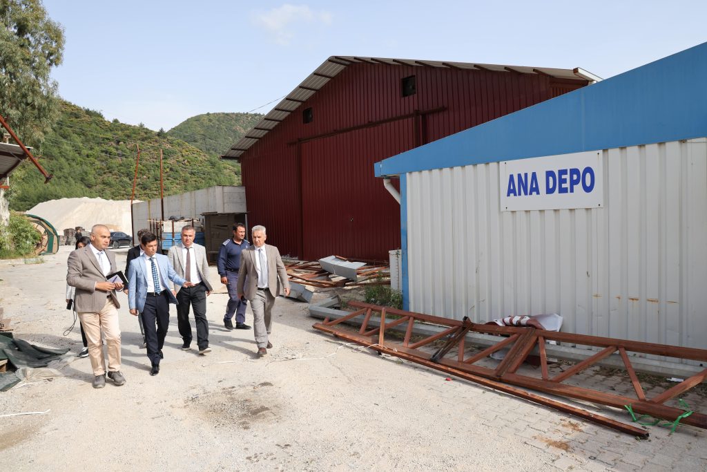 Marmaris Belediye Başkanı Acar Ünlü fırtına