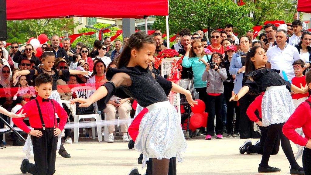 23 Nisan Ulusal Egemenlik ve Çocuk Bayramı Muğla kutlama