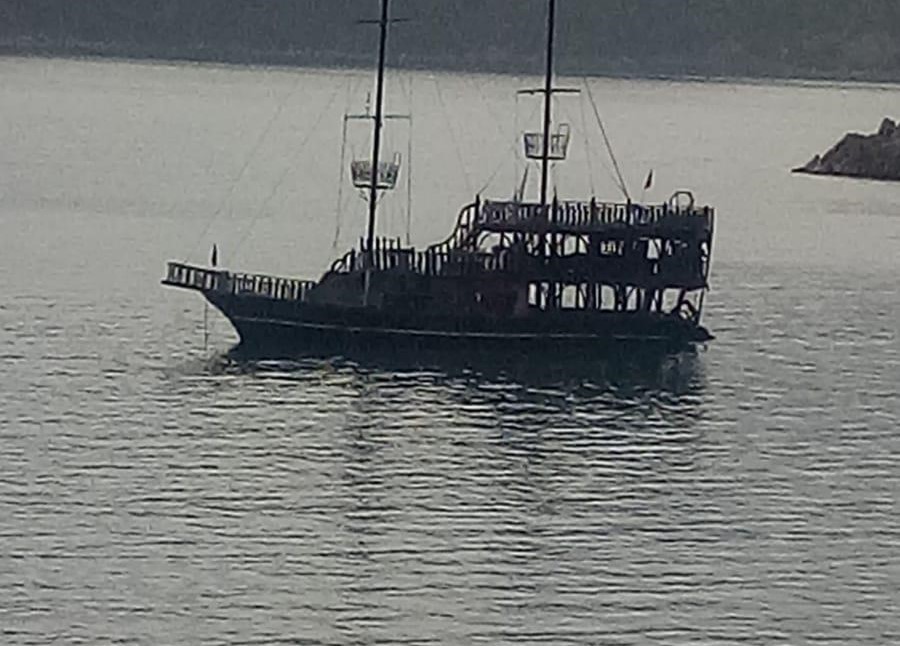 Marmaris'te tekne battı gezi teknesi