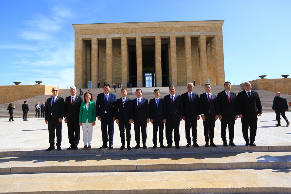 Muğla Büyükşehir Belediye Başkanı Ahmet Aras Anıtkabir ilçe belediye başkanları