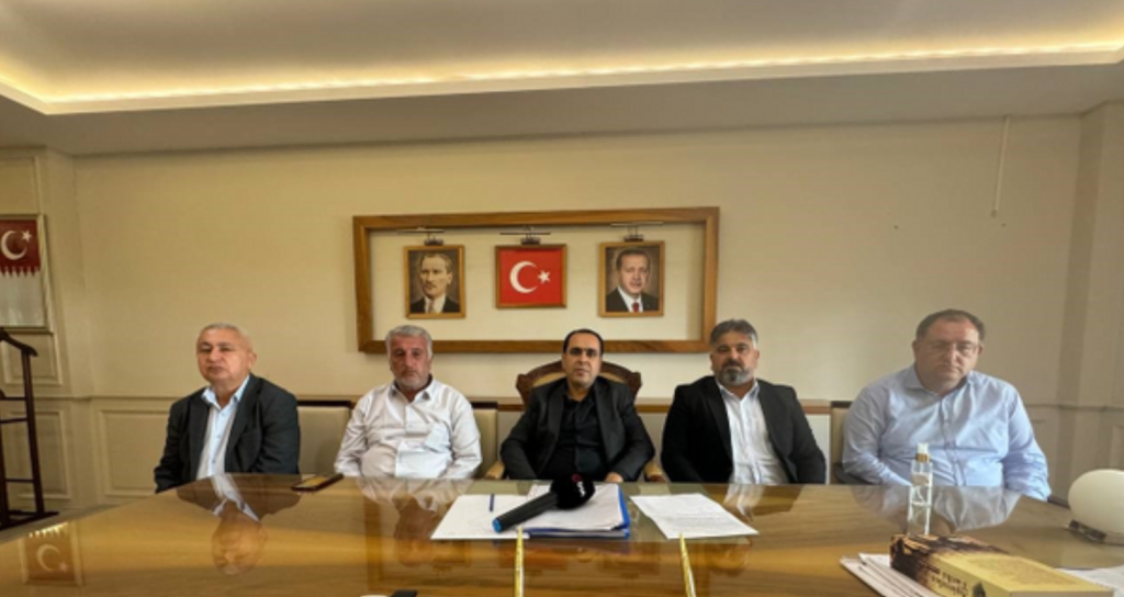 Mehmet Begit partisinden istifa etti, Birecik Belediye Başkanı