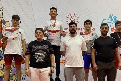 Muğlalı Tuna Yaraş, Okul Sporları Türkiye Halter Şampiyonası, Türkiye Halter Şampiyonu