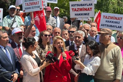 CHP’li Derici’den emekli astsubaylara destek CHP Muğla Milletvekili Süreyya Öneş Derici Türkiye Emekli Astsubaylar Derneği temad tbmm önünde basın açıklaması chp muğla milletvekili emekli astsubaylar