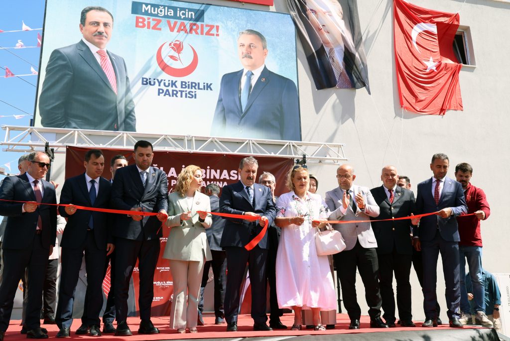 büyük birlik partisi bbp mustafa destici kayyum muğla