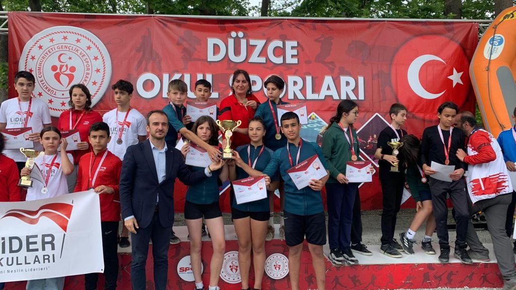 Dalaman Cumhuriyet Ortaokulu Okul Sporları Rafting Türkiye Birinciliği’nde altın madalya dalaman rafting