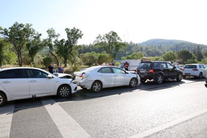 Menteşe zincirleme trafik kazası menteşe trafik kazası menteşe kaza menteşe zincirleme