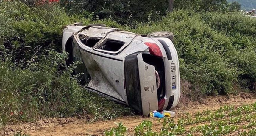 Menteşe trafik kaza Menteşe tütün tarlasına uçtu tütün tarlası menteşe tütün
