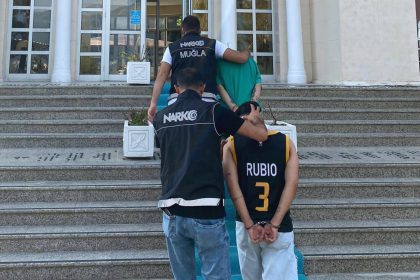 Muğla uyuşturucu operasyonu Muğla'nın altı ilçesinde Muğla'da uyuşturucu operasyonu Muğla altı ilçesinde uyuşturucu operasyonu