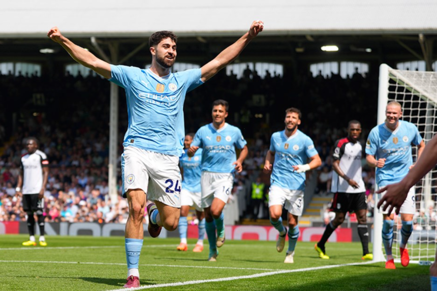 Manchester City, Fulham'ı mağlup etti, Arsenal FC'yi geçip, İngiltere Premier Lig'in