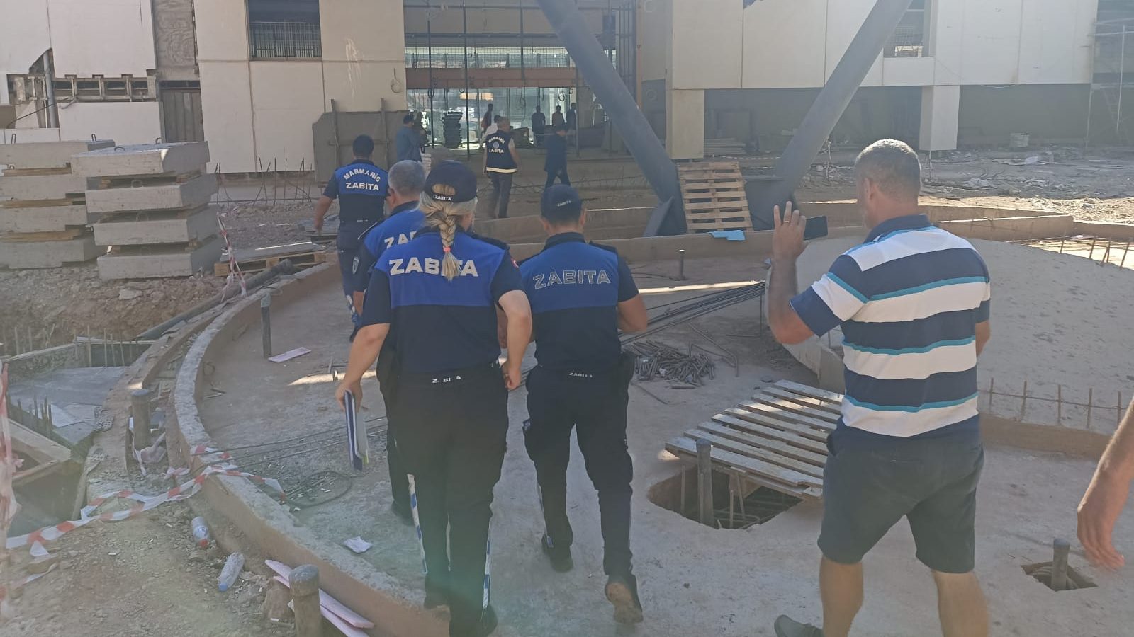 Sinpaş’ın devam eden inşaatı, inşaat yasağına rağmen