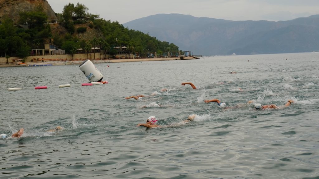 Uluslararası Arena Aqua Challenge Yüzme Şampiyonası